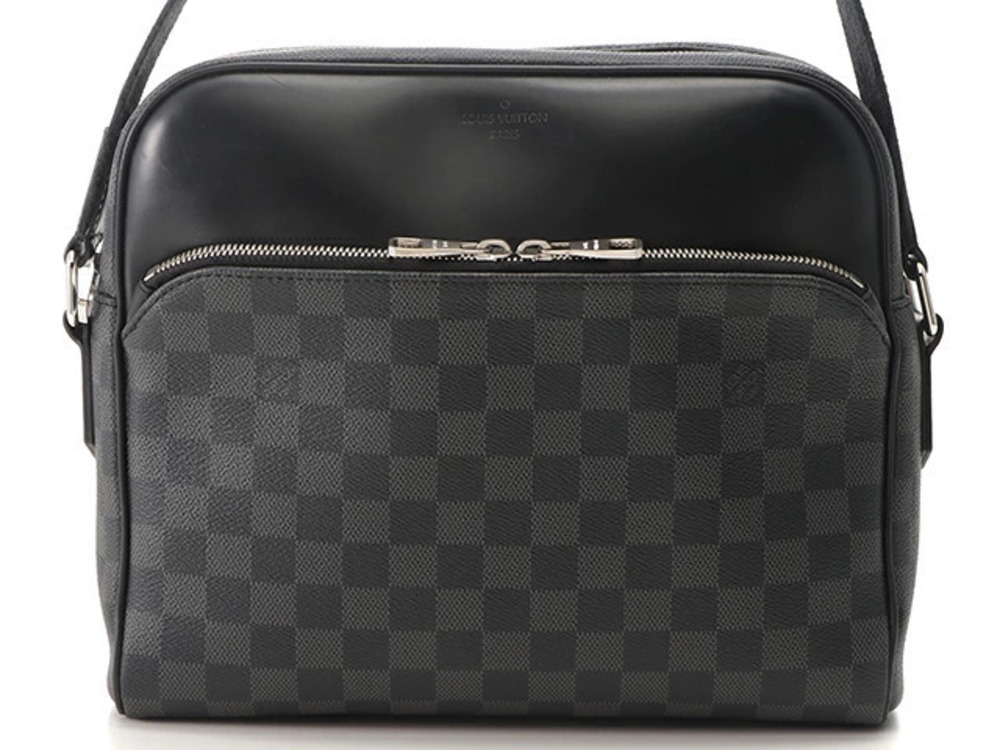LOUIS VUITTON Dayton Damier Graphite Black Shoulder Bag